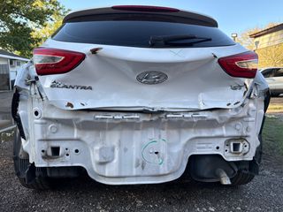 2014 Hyundai Elantra GT Base w/Blue - Primary Damage Straight On Image